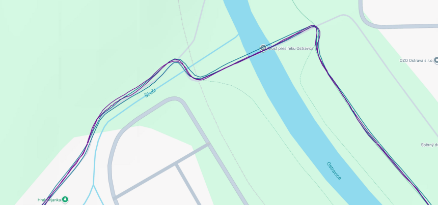 Azul – Coros Pace 4, morado – Polar Verity Sense.