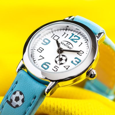 Bentime 001-9BA-5067K (motivo fútbol)