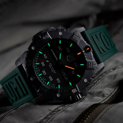 Luminox Sea XS.3877