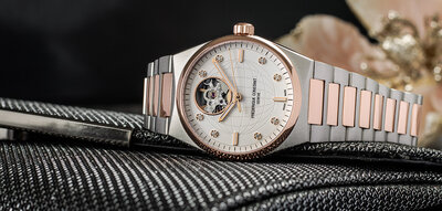 Frederique Constant Highlife Ladies Heart Beat Automatic FC-310VD2NH2B (+ correa de repuesto)