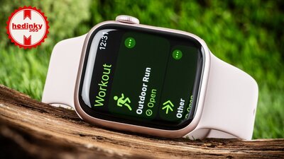 Apple Watch Series 9 GPS 41mm Pink Aluminium Case / Light Pink Sport Band - S/M