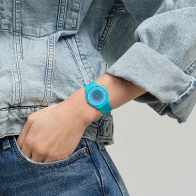 Swatch Radiantly Teal SS08N114