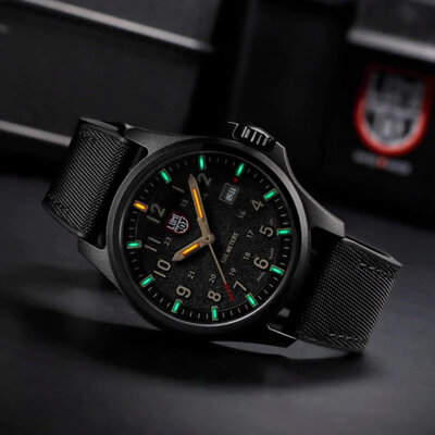 Luminox Land Atacama Field Urban XL.1970.SET (+ correa de repuesto)