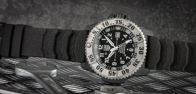 Luminox Mil Spec Inspired XL.3351.1.SET (+ correa de repuesto)