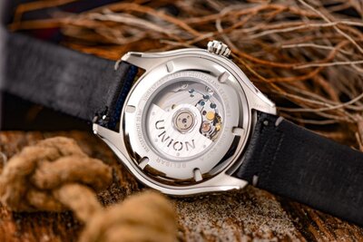 Union Glashütte Belisar Date Sport D009.907.11.047.00 (+ correa de repuesto)