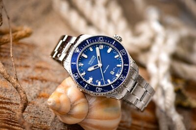 Union Glashütte Belisar Date Sport D009.907.11.047.00 (+ correa de repuesto)