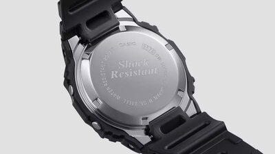 Casio G-Shock Original DW-5000R-1AER Re-creating the original design of the first G-Shock