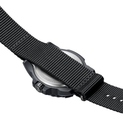 Luminox Navy SEAL XS.3517.NSF.SET Foundation (+ correa de repuesto)