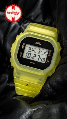 Casio G-Shock Original DWE-5600JB-1A9ER J. Balvin Collaboration (+correa y luneta de repuesto)