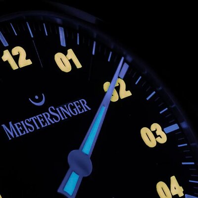 MeisterSinger Unomat UN902OLU