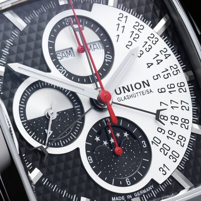 Union Glashütte Averin Chronograph Moonphase D015.525.16.051.00
