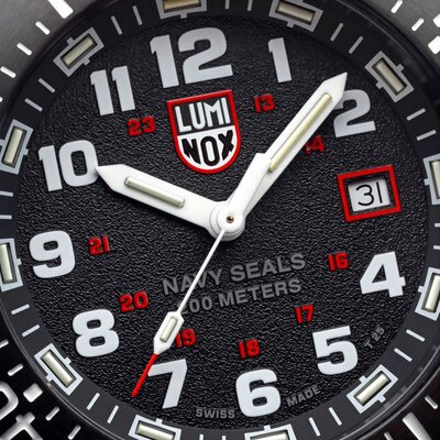 Luminox Navy Seal 4230 Series XS.4231.SET (+ correa de repuesto)