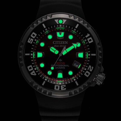 Citizen Promaster Marine Professional Diver Eco-Drive BN1024-01Z (+ eslabón de extensión)