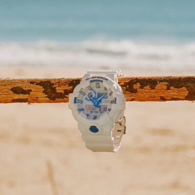 Casio G-Shock Original GA-700HDS-7AER Hidden Glow Series