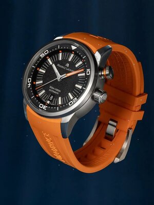 Maurice Lacroix Pontos S Diver Automatic PT6248-SS00L-330-J (+ correa de repuesto)