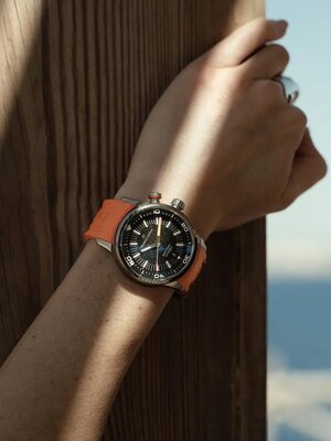 Maurice Lacroix Pontos S Diver Automatic PT6248-SS00L-330-J (+ correa de repuesto)