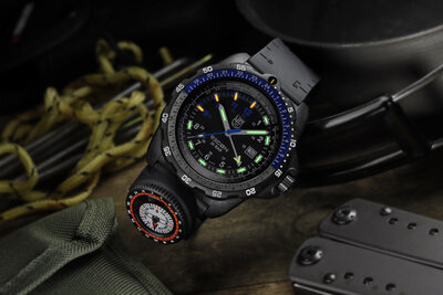 Luminox Land Recon Nav Spec XL.8833
