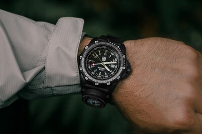 Luminox Land Recon Nav Spec XL.8837.SET (+ correa de repuesto)