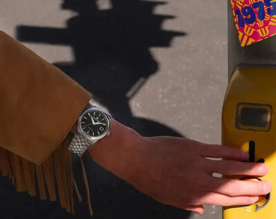 Maurice Lacroix 1975 Automatic 756008-SS002-330-1