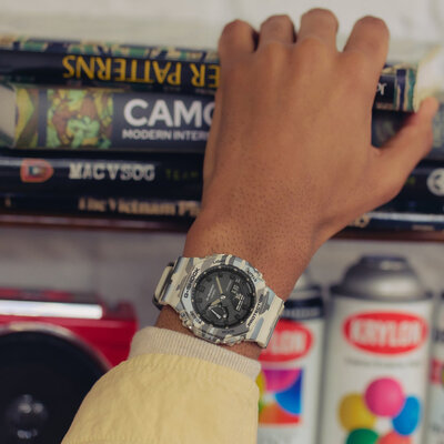Casio G-Shock Original GA-2100CM-5AER Carbon Core Guard