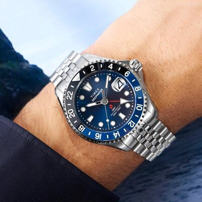 Timex Deepwater Deepwater Meridian 200 GMT Automatic TW2Y64000