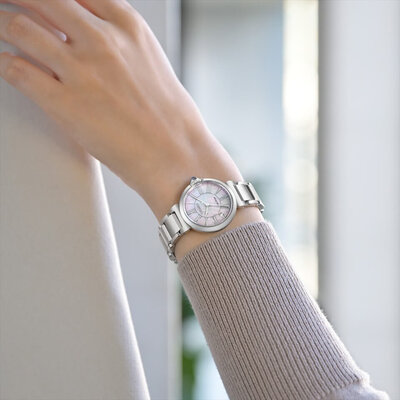 Citizen L Eco-Drive EM1060-87Y