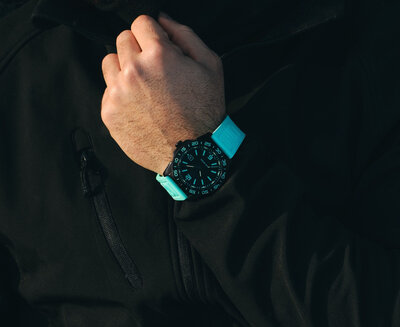 Luminox Sea XS.3124.N.SET Pacific Diver (+ correa de repuesto) Limited Edition 777pcs