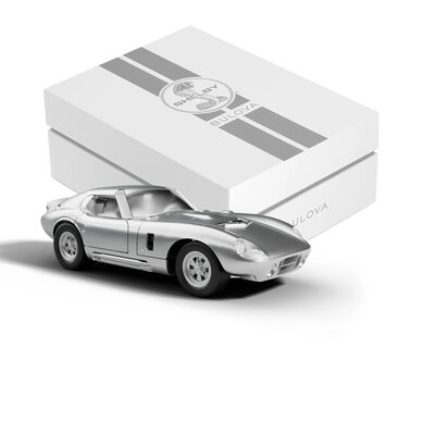 Bulova Archive Series "Shelby" Racer Chronograph Quartz 96K118 Limited Edition 9999pcs (+ correa de repuesto)