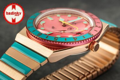 Timex Q TW2U81500