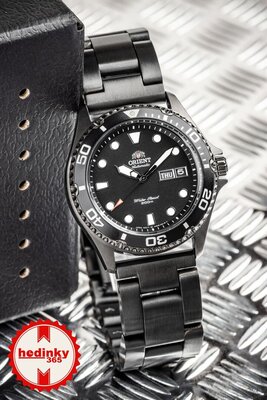 brazalete de acero inoxidable Ricardo Vacone, negro