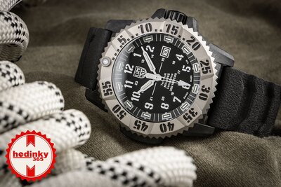 Luminox Mil Spec Inspired XL.3351.1.SET (+ correa de repuesto)